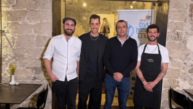 משמאל לימין- ידידיה שטיין בעל מחלבת הבוטיק G (קרדיט צילום: באדיבות שטראוס)